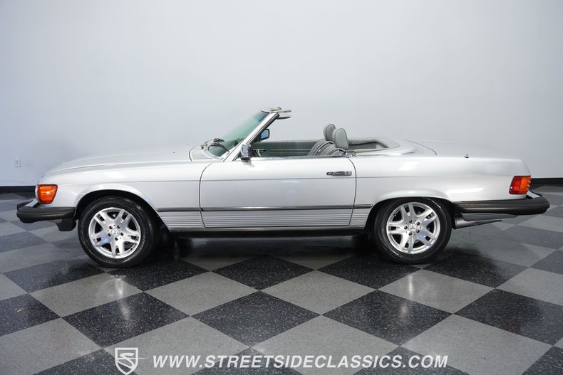 Mercedes-benz-380sl-1984-Astral-Silver-Gray