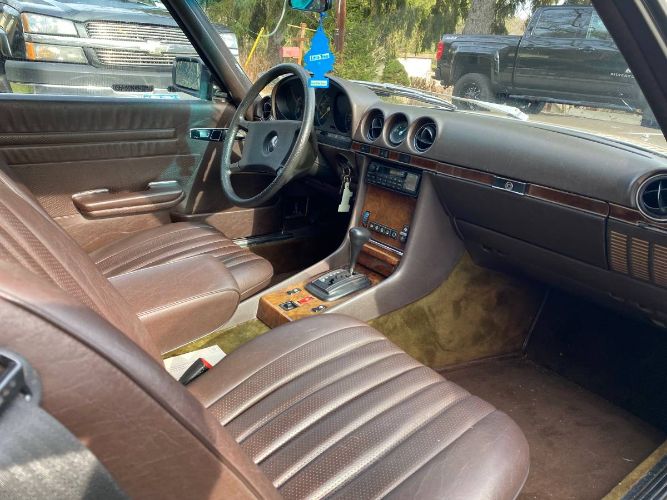 Mercedes-benz-380sl-1984-Gold-Brown-10
