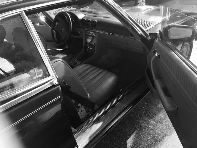 Mercedes-benz-380sl-1985-Black-1