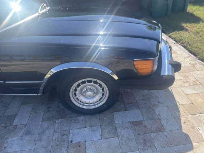 Mercedes-benz-380sl-1985-Black-15