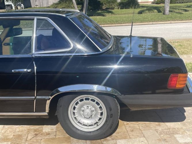 Mercedes-benz-380sl-1985-Black-18