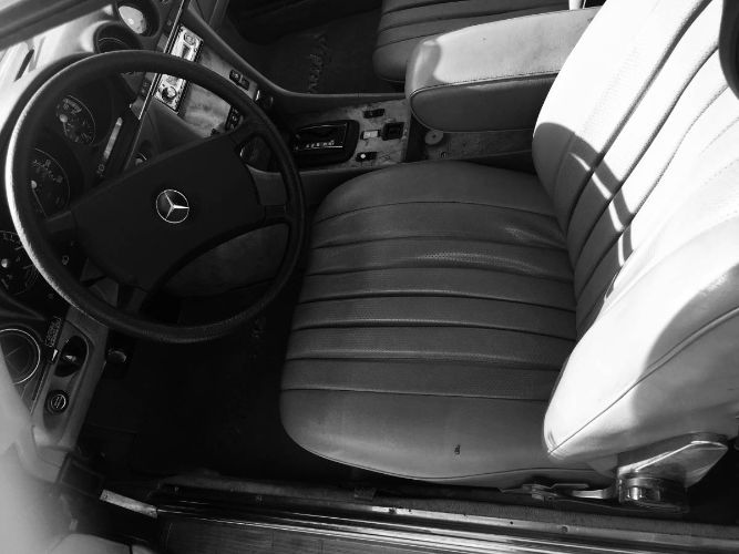 Mercedes-benz-380sl-1985-Black-4