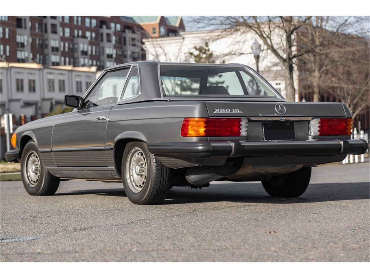 Mercedes-benz-380sl-1985-Gray-Gray-Blue-24
