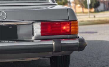 Mercedes-benz-380sl-1985-Gray-Gray-Blue-32