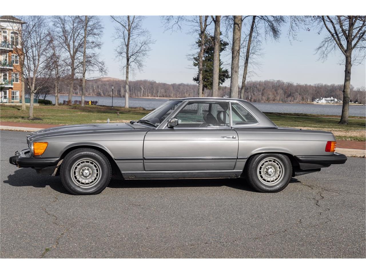Mercedes-benz-380sl-1985-Gray-Gray-Blue-34