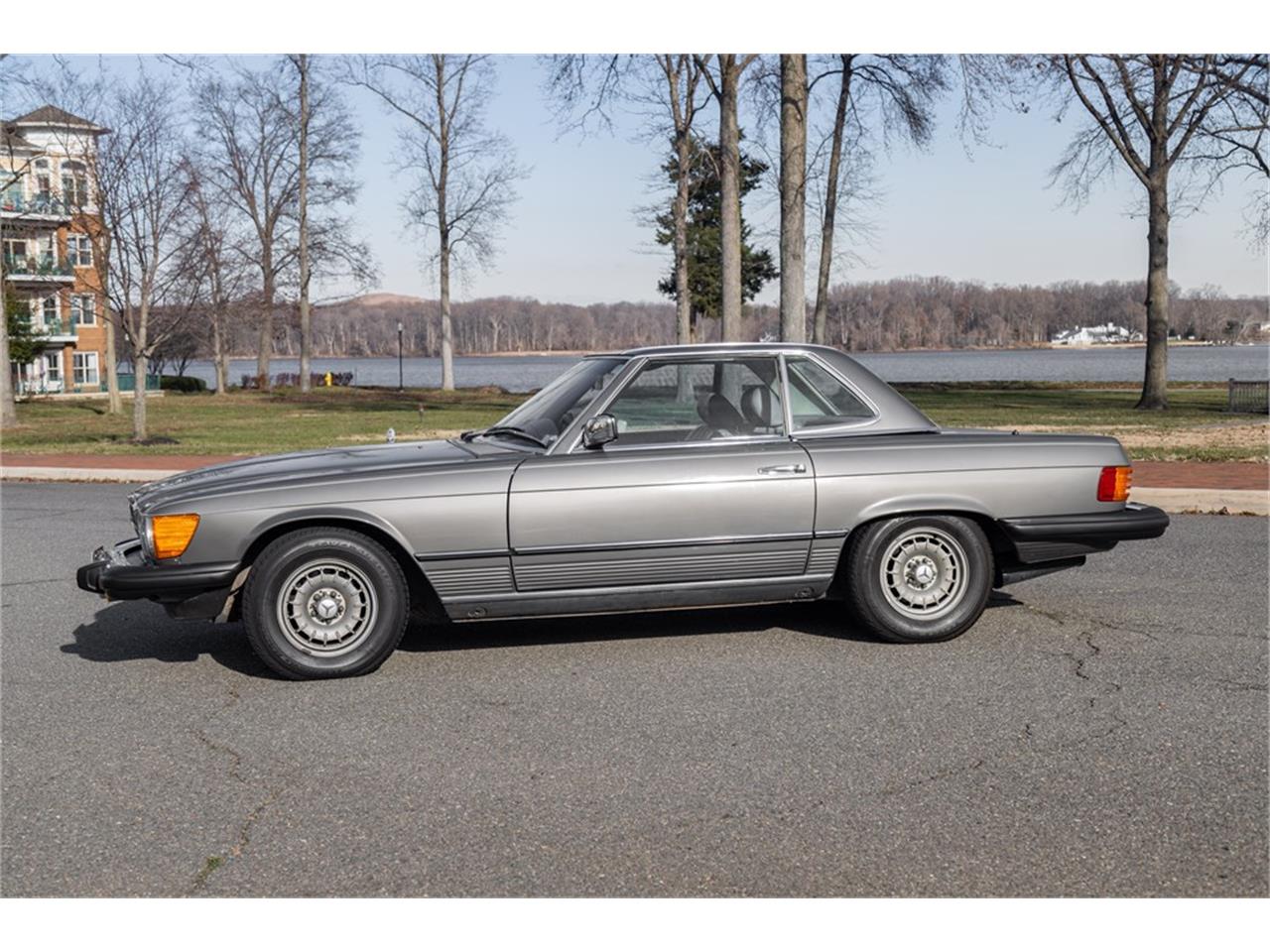 Mercedes-benz-380sl-1985-Gray-Gray-Blue-35
