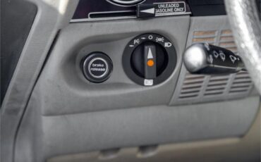 Mercedes-benz-380sl-1985-Gray-Gray-Blue-44