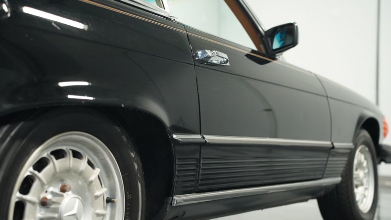 Mercedes-benz-380sl-1985-Schwarz-Black-Java-38