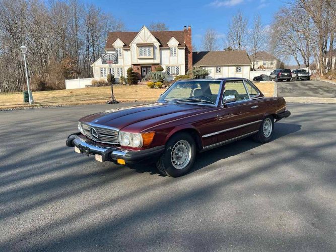 Mercedes-benz-380sl-1985