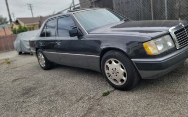Mercedes-benz-400e-1992-18