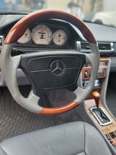 Mercedes-benz-400e-1992-20