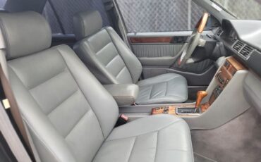Mercedes-benz-400e-1992-5