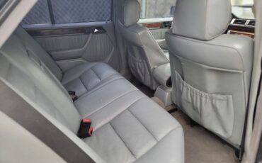 Mercedes-benz-400e-1992-7