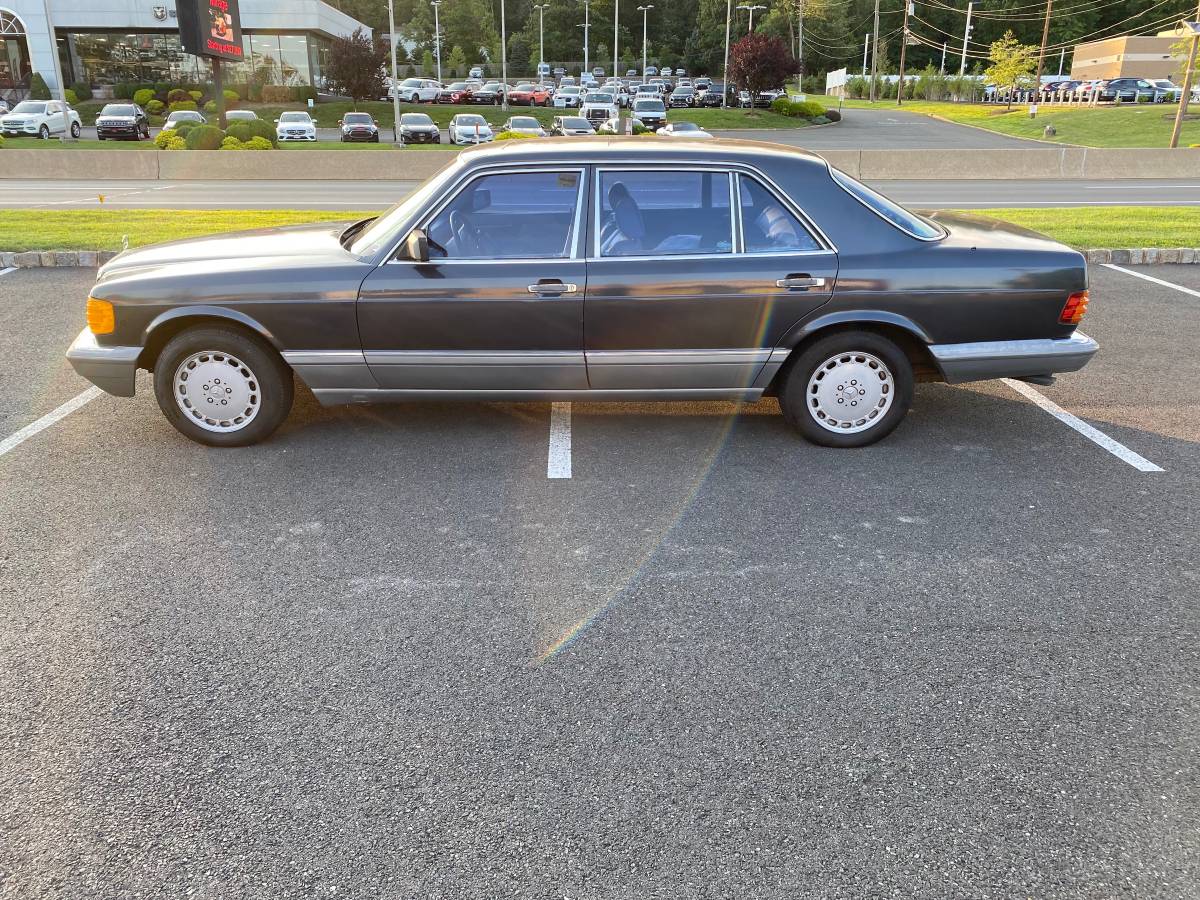 Mercedes-benz-420-420sel-1986-grey-4