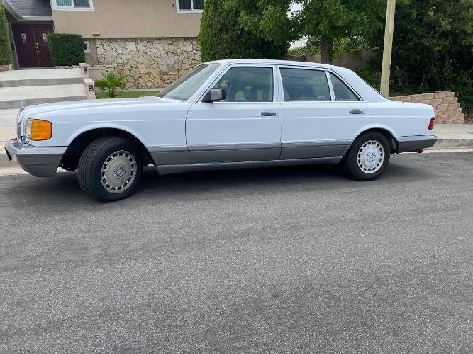Mercedes-benz-420sel-1986-White-15