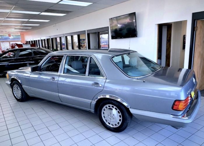 Mercedes-benz-420sel-1988-11