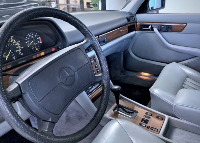 Mercedes-benz-420sel-1988-15