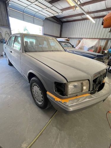 Mercedes-benz-420sel-1988-3
