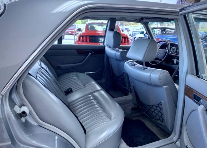 Mercedes-benz-420sel-1988-7