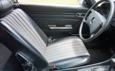Mercedes-benz-450-sl-1973-silver-11
