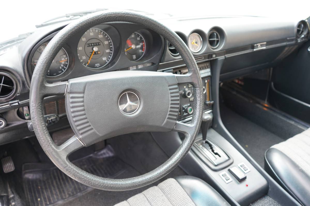 Mercedes-benz-450-sl-1973-silver-14