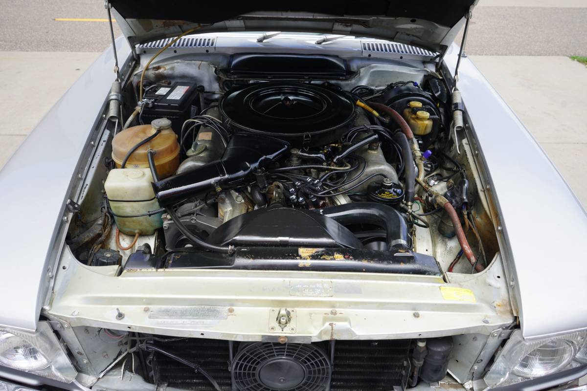 Mercedes-benz-450-sl-1973-silver-23