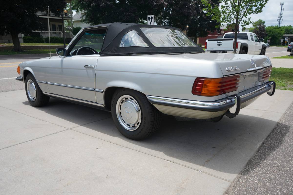 Mercedes-benz-450-sl-1973-silver-9