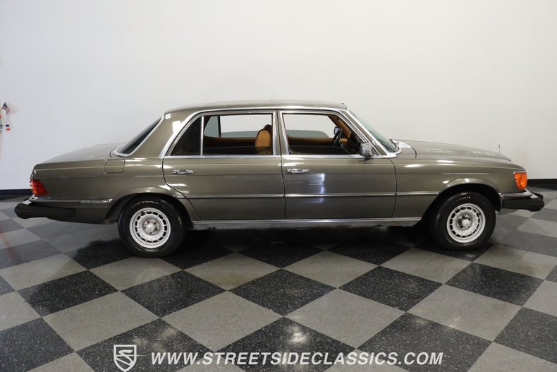 Mercedes-benz-450sel-1979-Dark-Gray-Metallic-Saddle-Tan-22