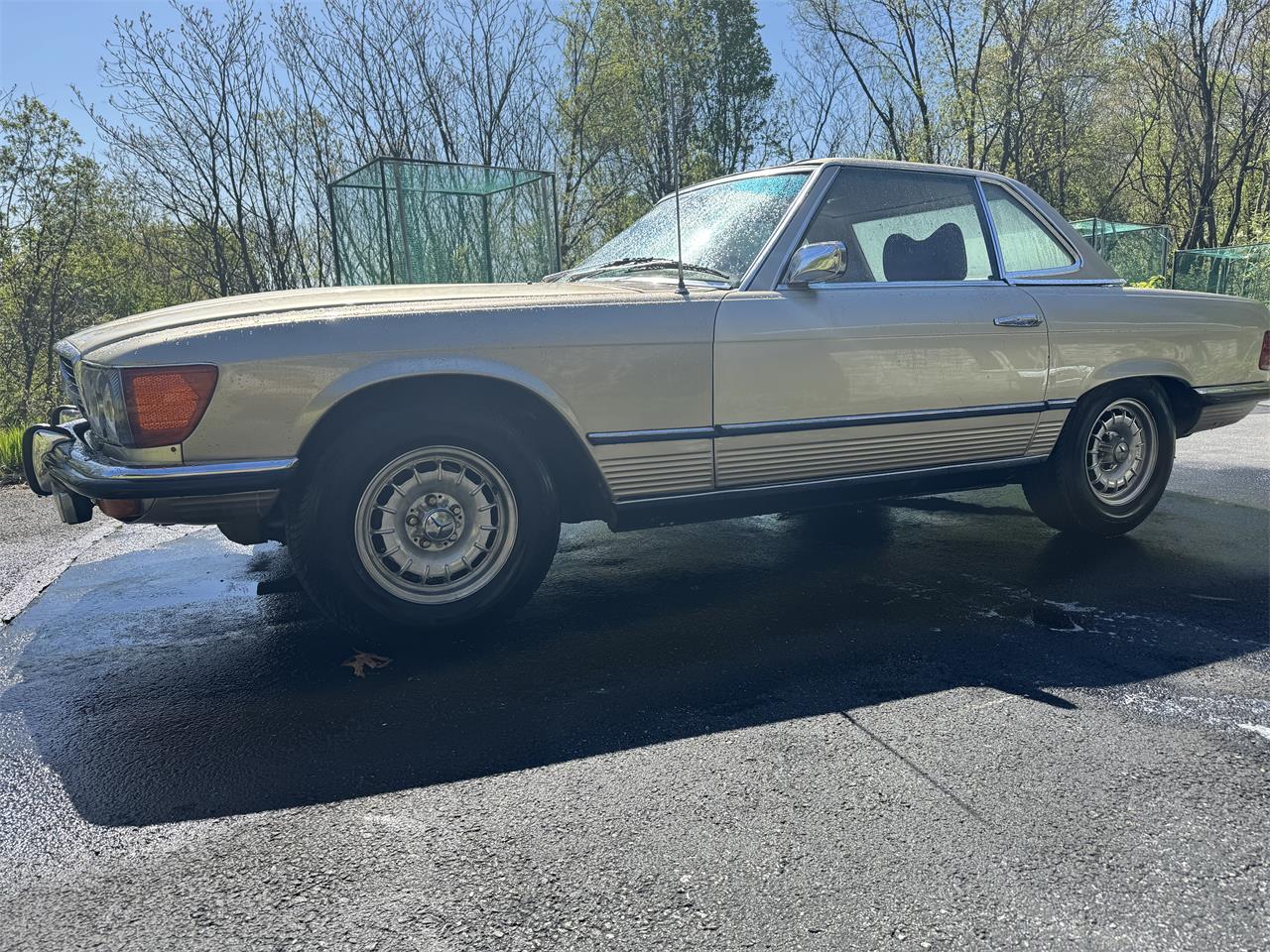 Mercedes-benz-450sl-1973-Metallic-Gold-Sable-Brown-3