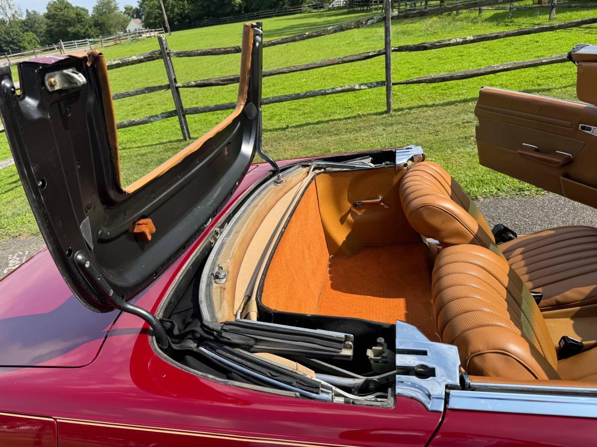 Mercedes-benz-450sl-1973-red-12