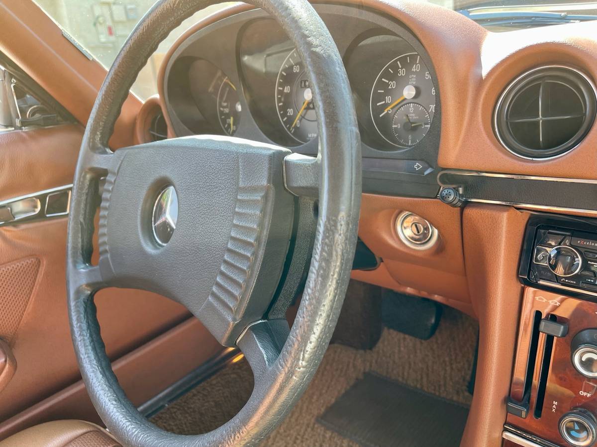Mercedes-benz-450sl-1974-custom-11
