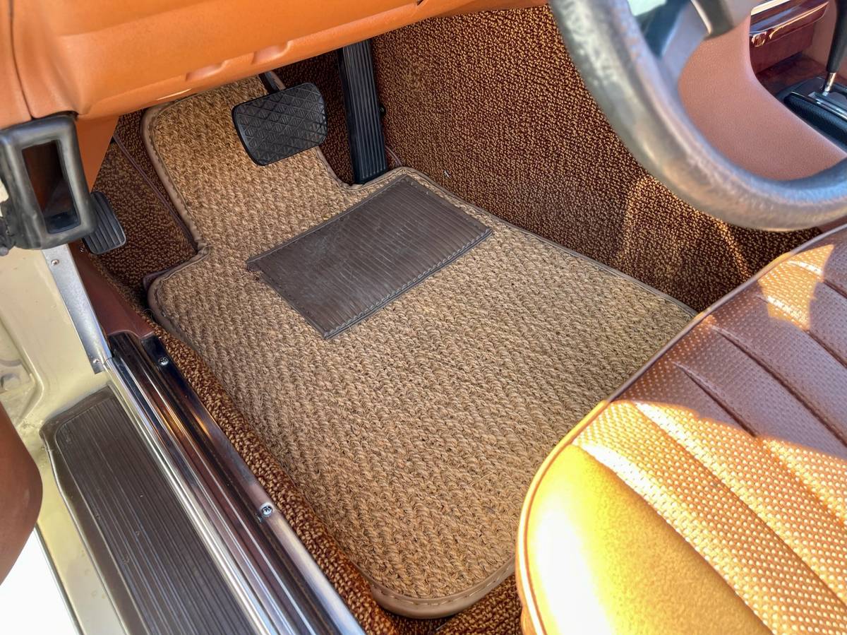 Mercedes-benz-450sl-1974-custom-9