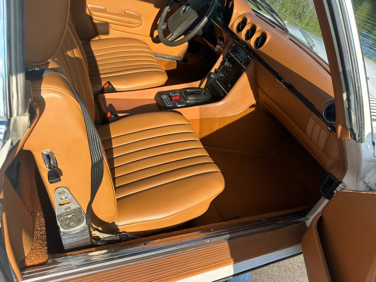 Mercedes-benz-450sl-1977-white-12