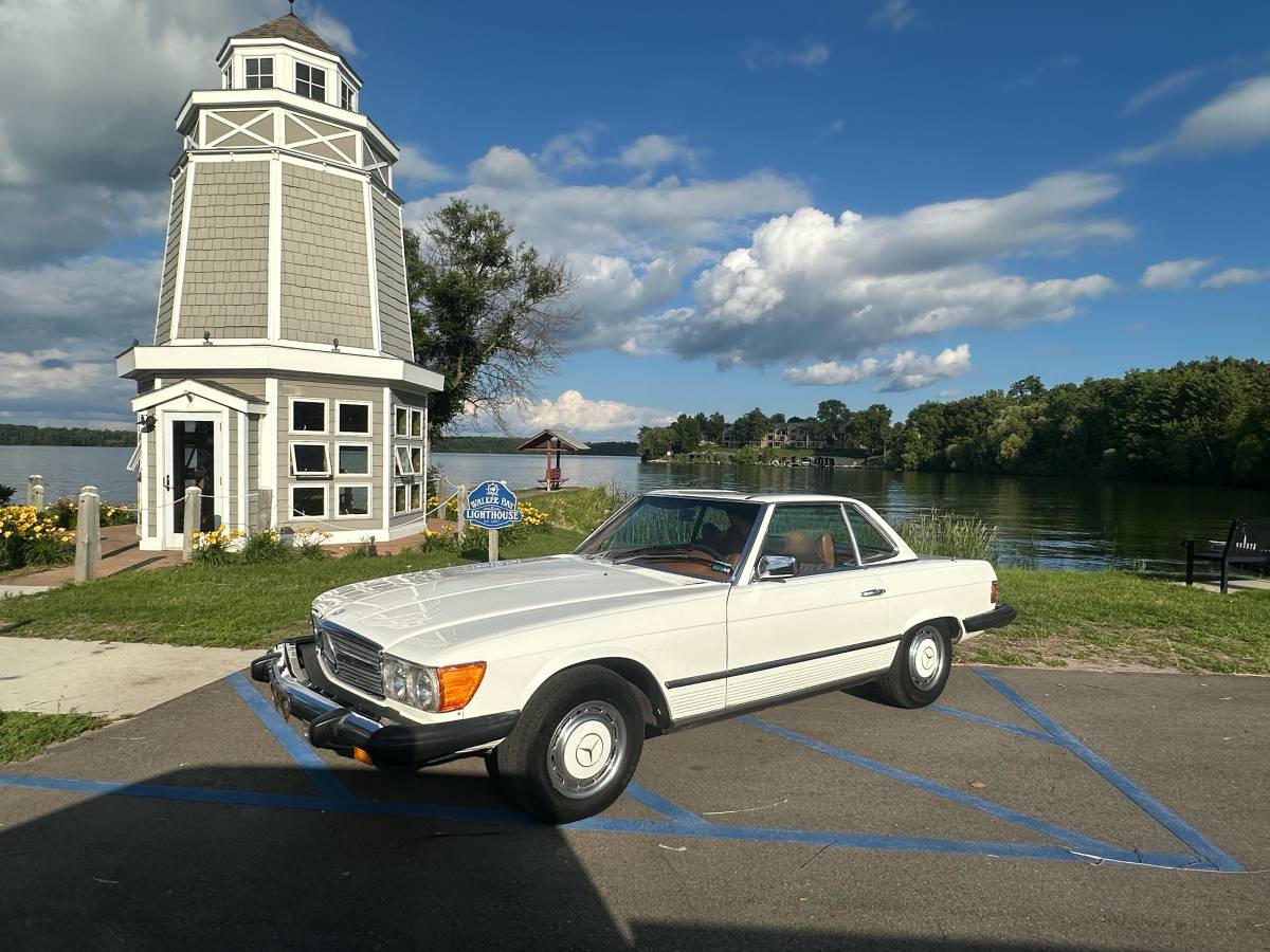 Mercedes-benz-450sl-1977-white-3