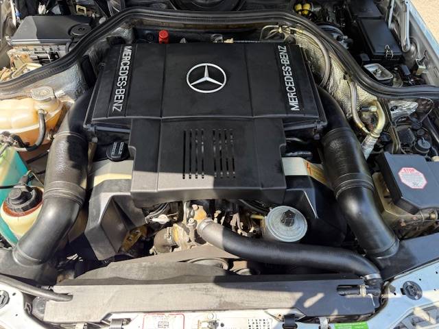 Mercedes-benz-500-500e-1992-silver-13