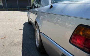 Mercedes-benz-500-500e-1992-silver-14