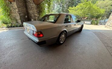 Mercedes-benz-500-500e-1992-silver-18