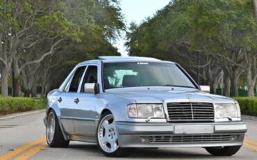 Mercedes-benz-500e-1992-Silver-Blue-11