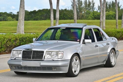 Mercedes-benz-500e-1992-Silver-Blue-15