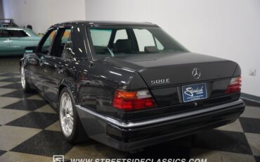 Mercedes-benz-500e-1993-Black-Black-22