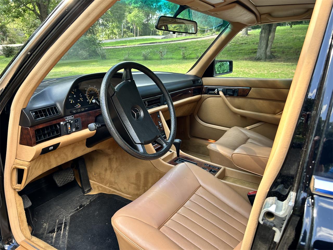 Mercedes-benz-500sel-1985-Black-Palomino-14