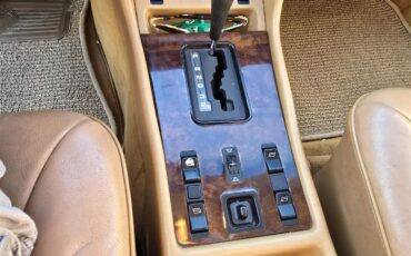 Mercedes-benz-500sel-1985-Pale-Yellow-Tan-12