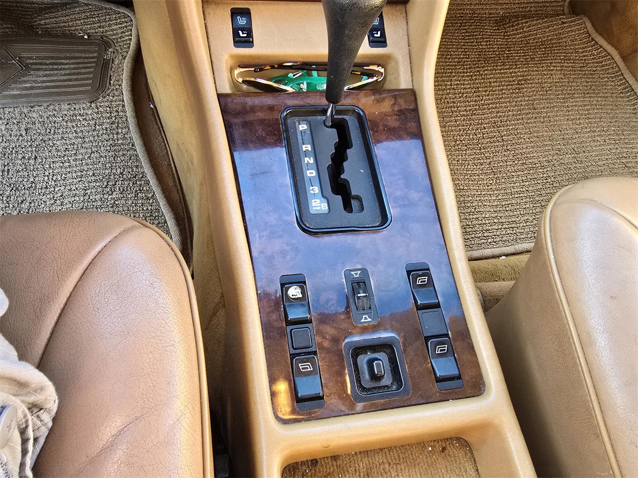 Mercedes-benz-500sel-1985-Pale-Yellow-Tan-12