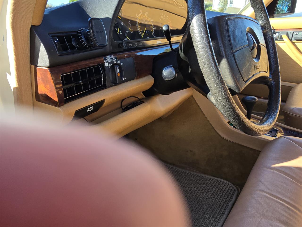 Mercedes-benz-500sel-1985-Pale-Yellow-Tan-13