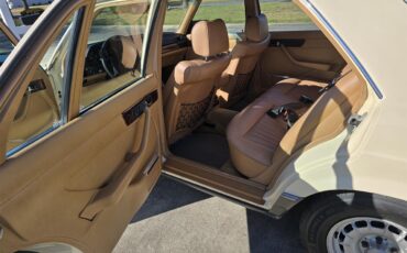 Mercedes-benz-500sel-1985-Pale-Yellow-Tan-16