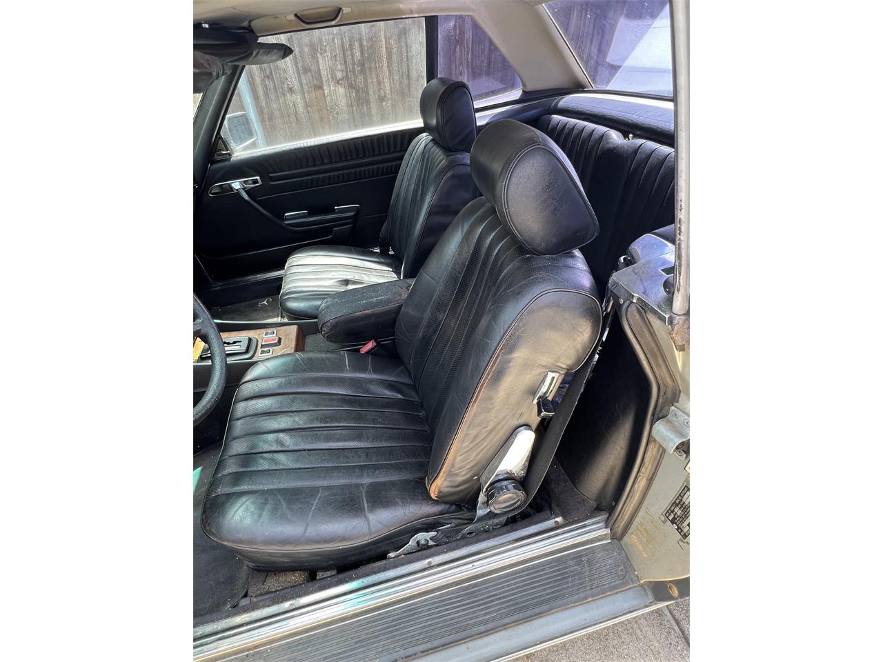 Mercedes-benz-500sl-1984-Silver-Black-4