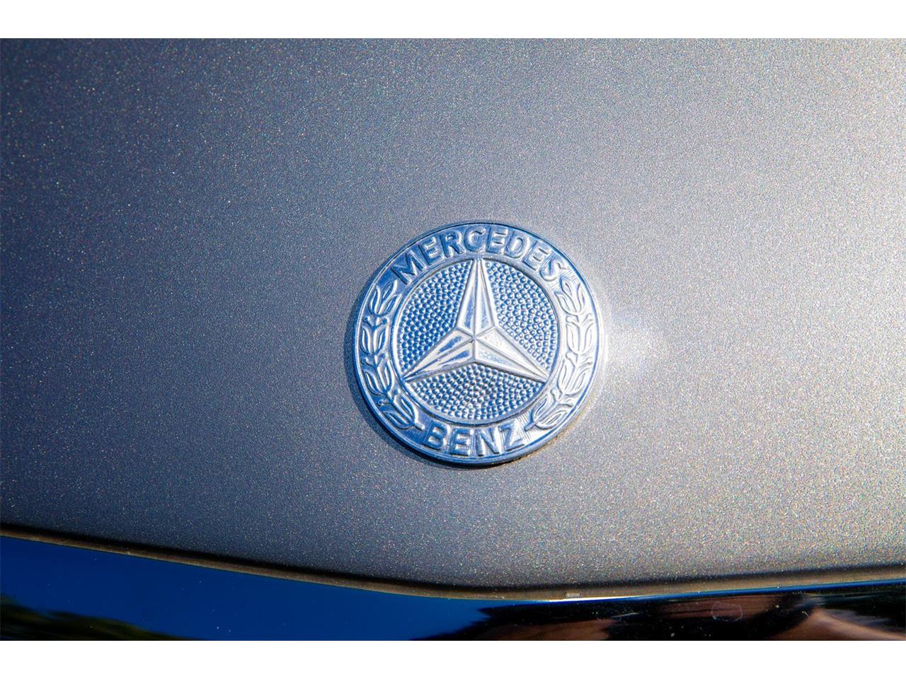 Mercedes-benz-500slc-1981-Silver-Gray-10