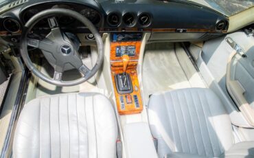 Mercedes-benz-500slc-1981-Silver-Gray-11