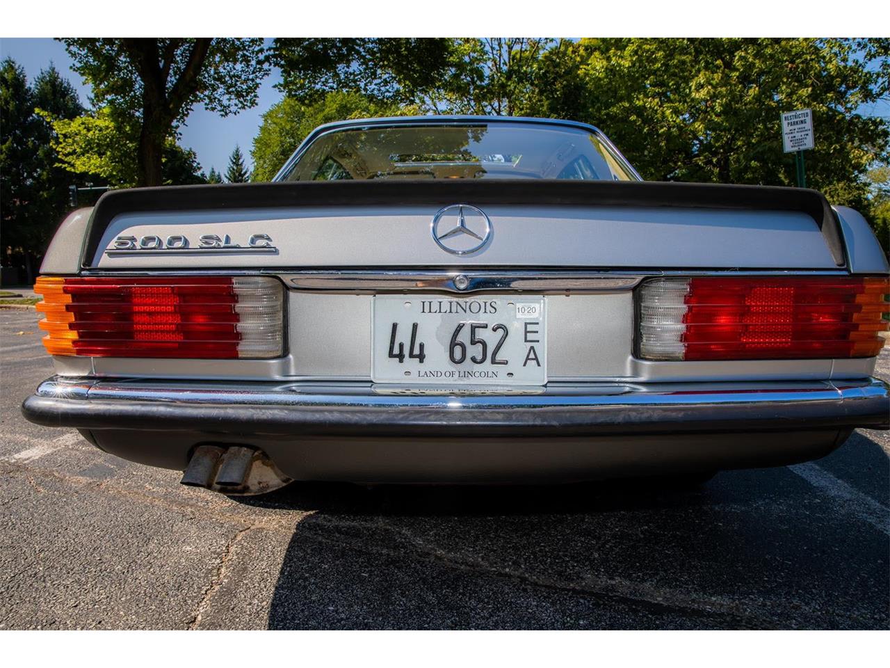 Mercedes-benz-500slc-1981-Silver-Gray-6