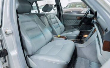 Mercedes-benz-560-series-sel-4d-1991-silver-21